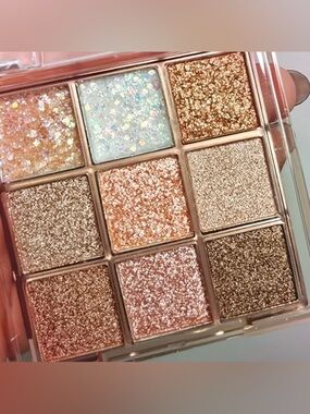 Kohl's Glitter Eyeshadow Palette - Rose, Gold & Champagne Sparkle
